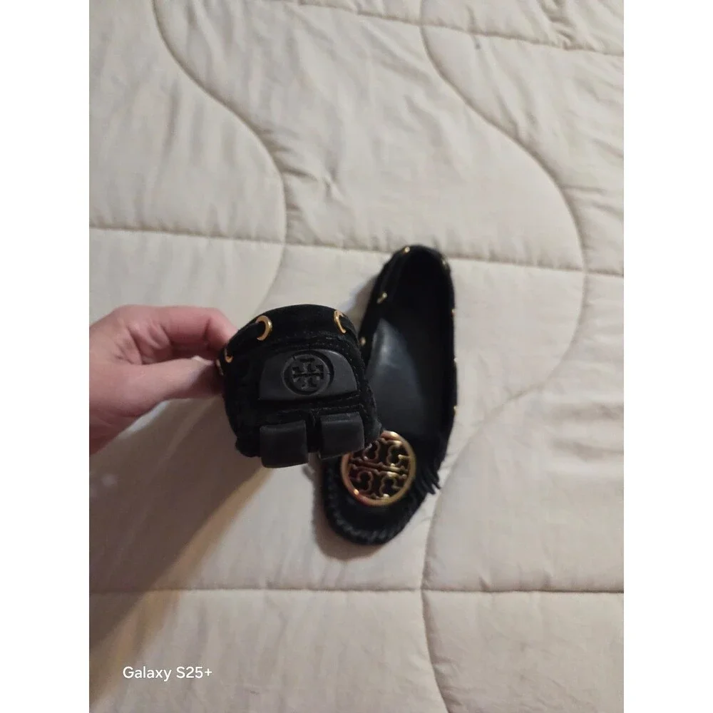 Tory Burch green mocassins size 5